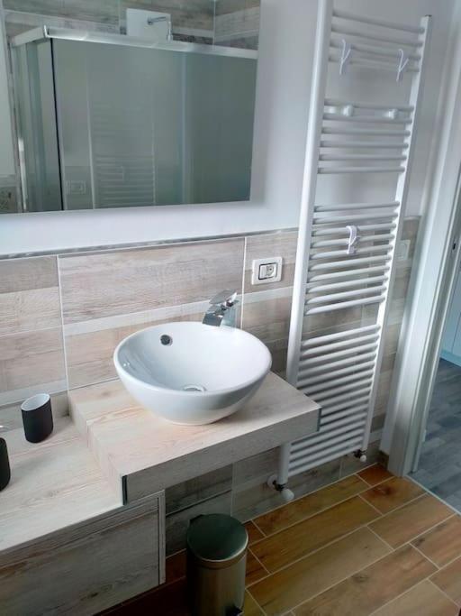 Suite Room Malpensa B&B Cardano al Campo Kültér fotó